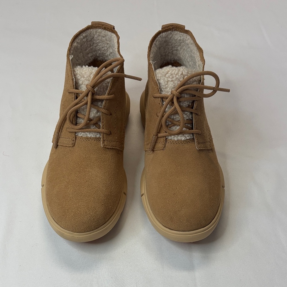 Sorel Tan Lace Up Boots